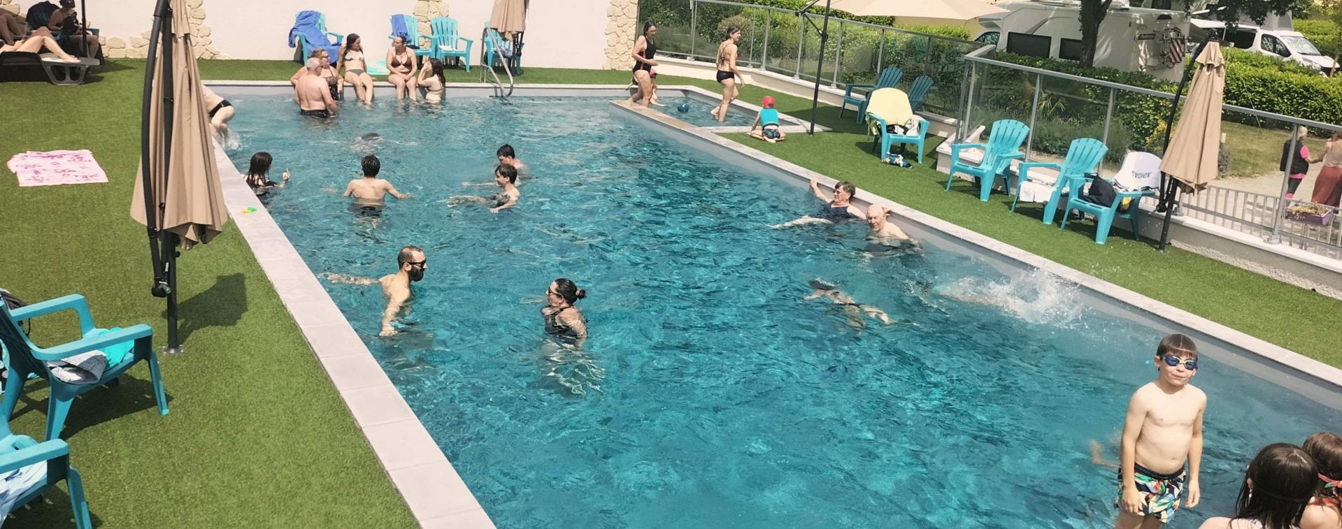 Détente piscine dans la Drome